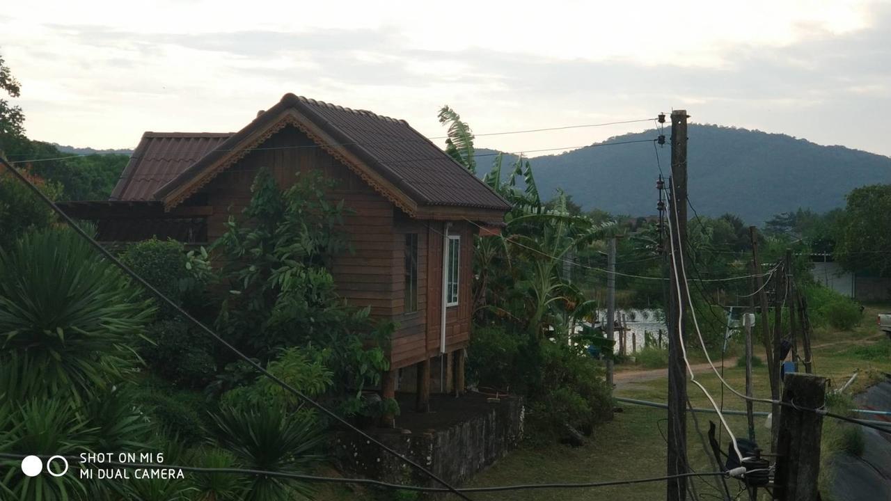 Baan Pak Phutawan Resort Ban Ban Takat Ngao Exterior foto