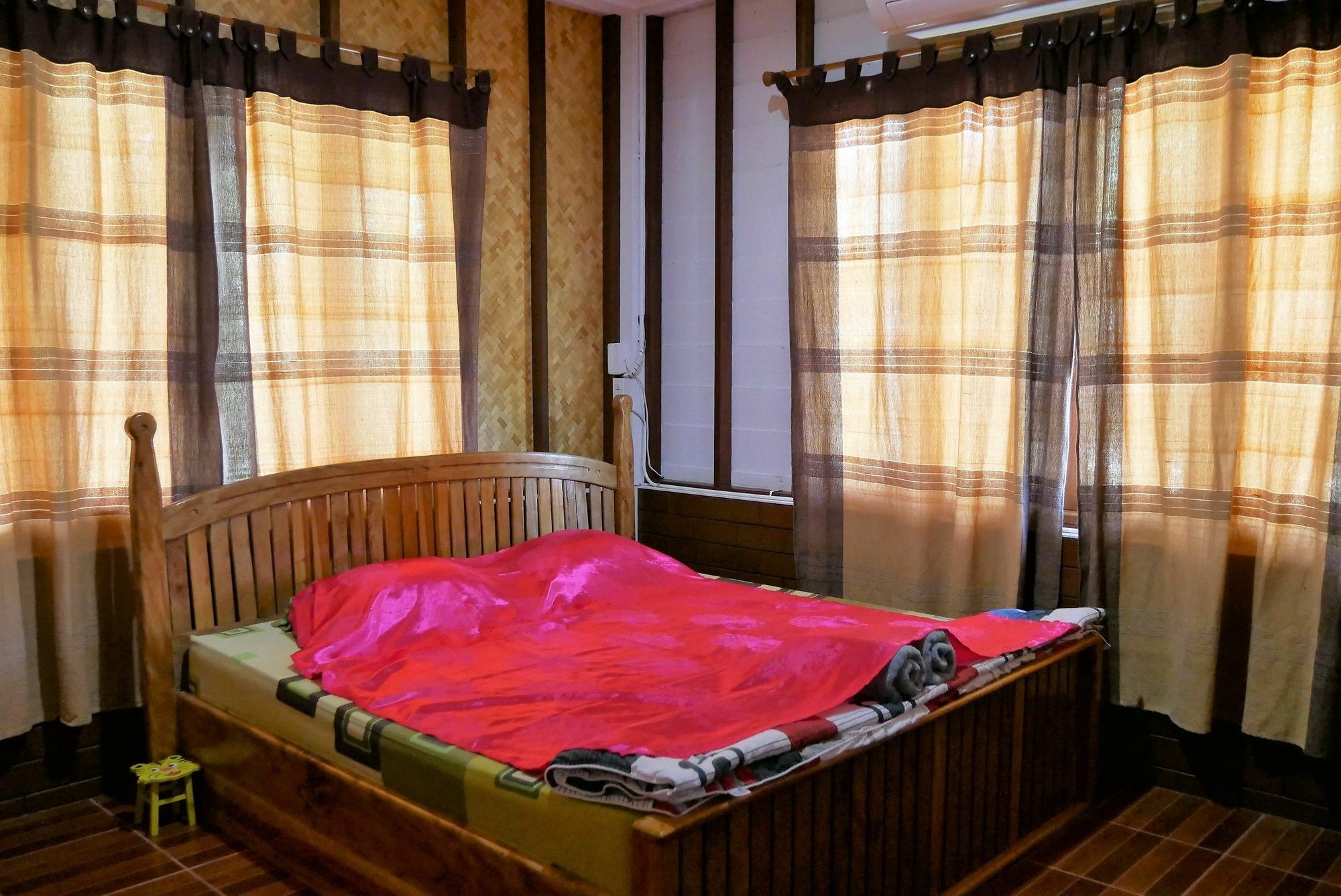 Baan Pak Phutawan Resort Ban Ban Takat Ngao Exterior foto